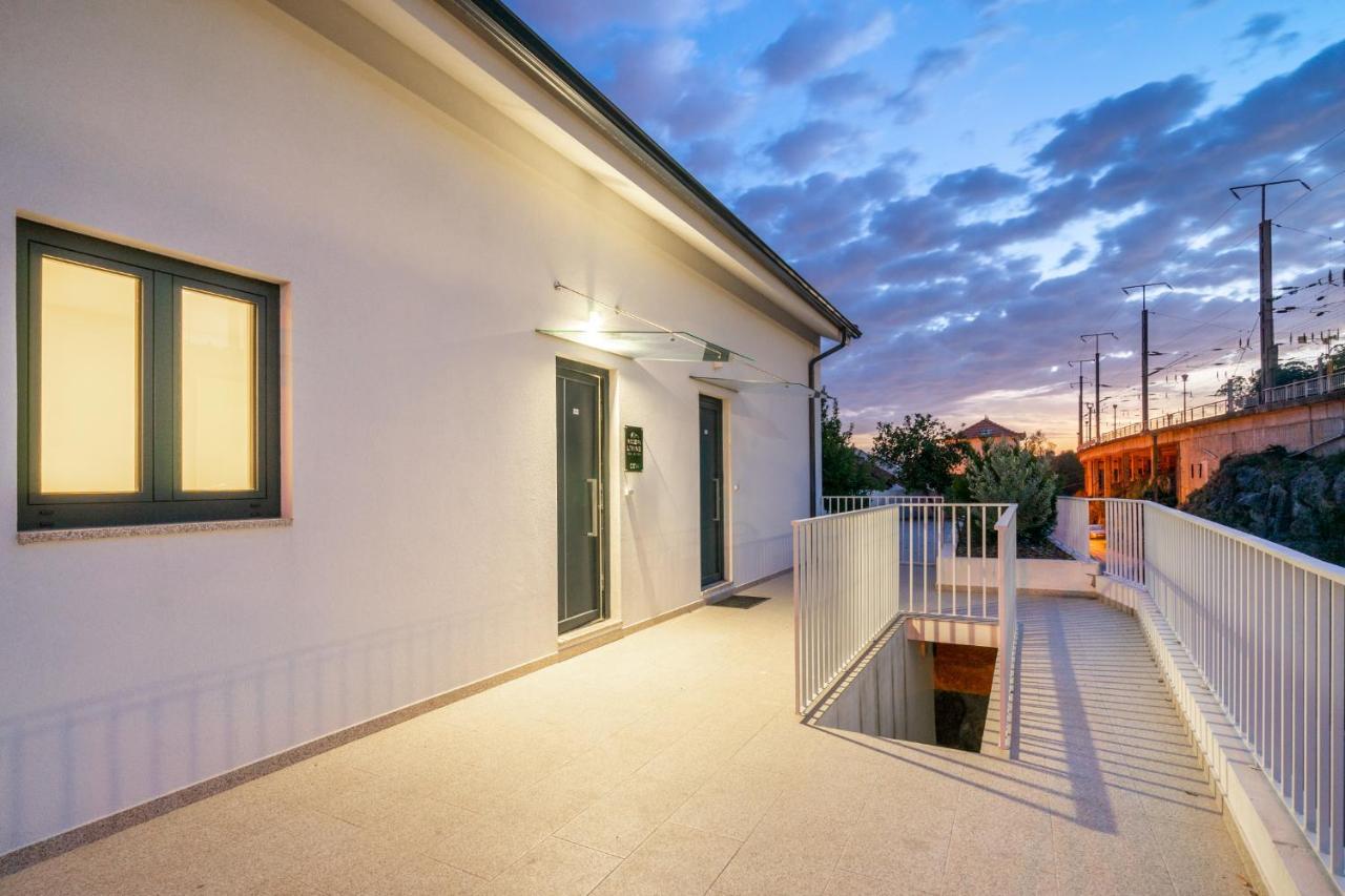 Whome Riverside View Premium Apartment W/ Ac & Terrace Porto Exterior foto